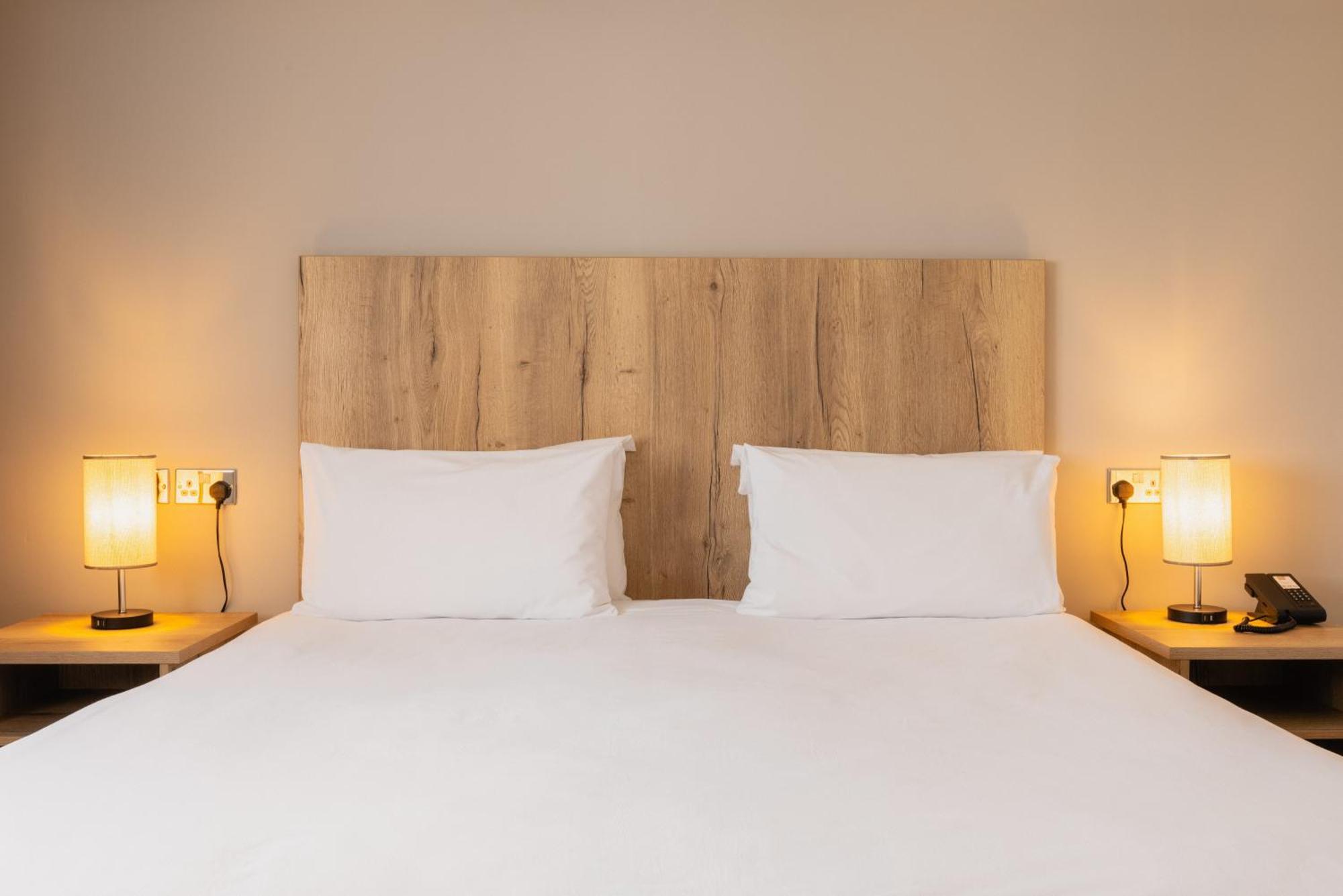 The Stones Hotel Salisbury Zewnętrze zdjęcie